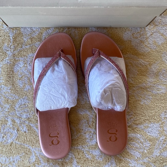 Pink sandals - Picture 7 of 9